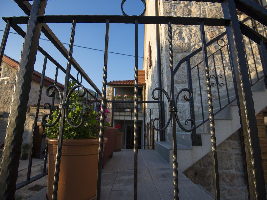 Apartments Punta Starigrad Paklenica Exterior foto